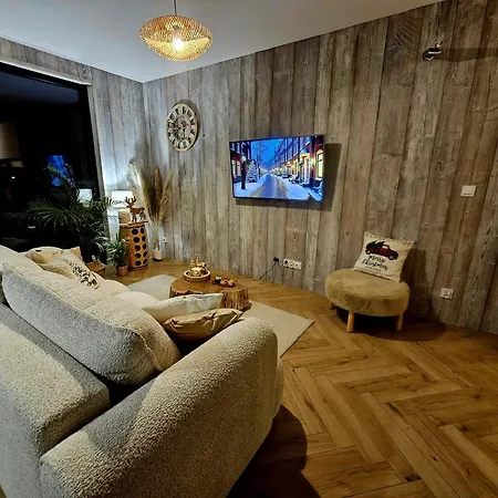 Stodoly Na Wzgorzu *