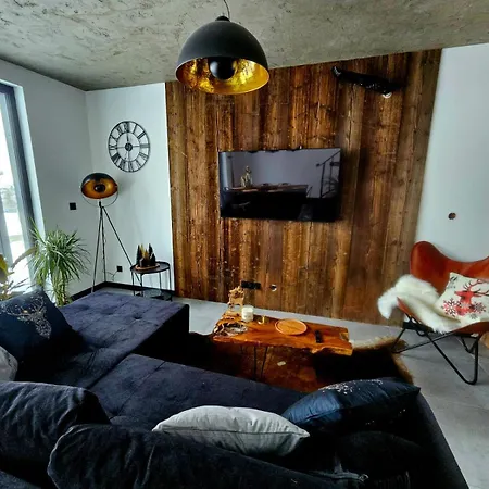 Stodoly Na Wzgorzu Villa