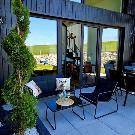 Stodoly Na Wzgorzu Villa *