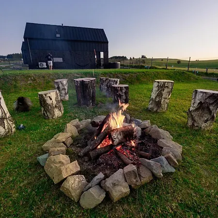 Stodoly Na Wzgorzu Villa