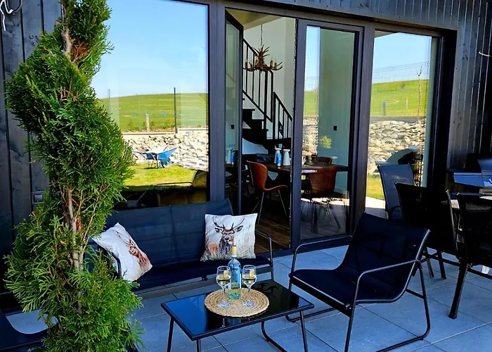 Stodoly Na Wzgorzu Villa *